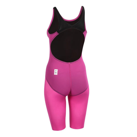 WOMEN'S TECH SUITS